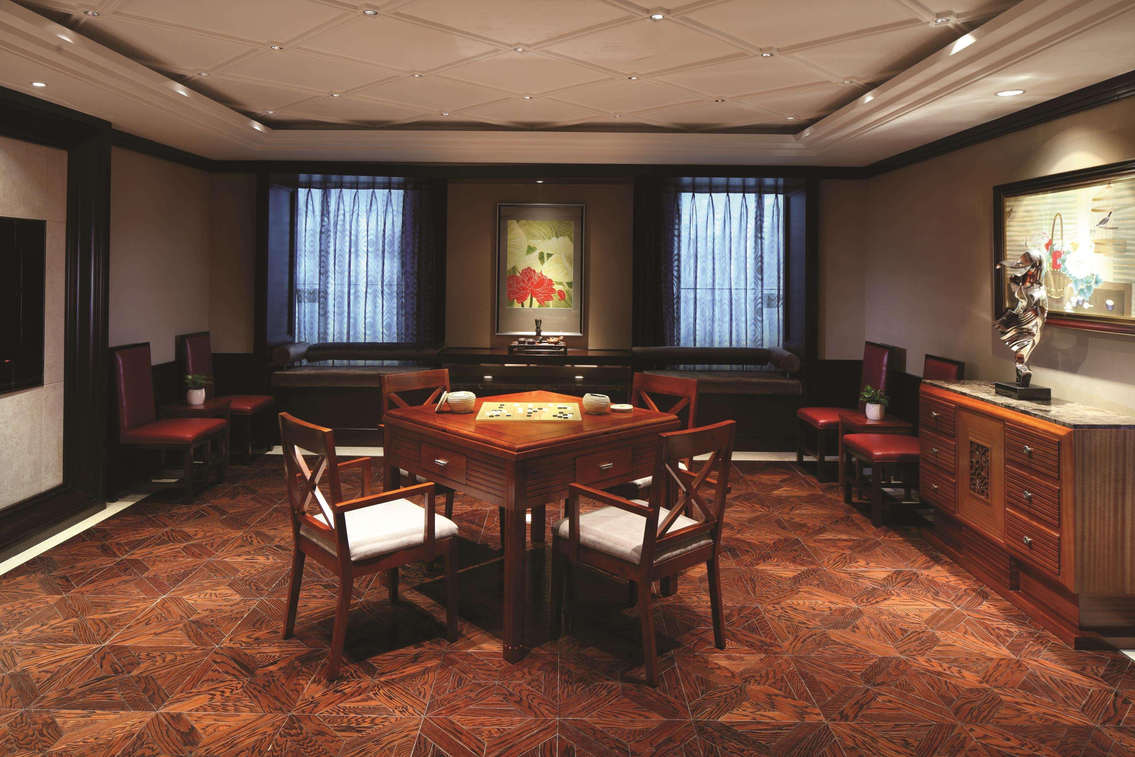 Отель Doubletree By Hilton Chongqing - Guanyinqiao Railway Station Экстерьер фото